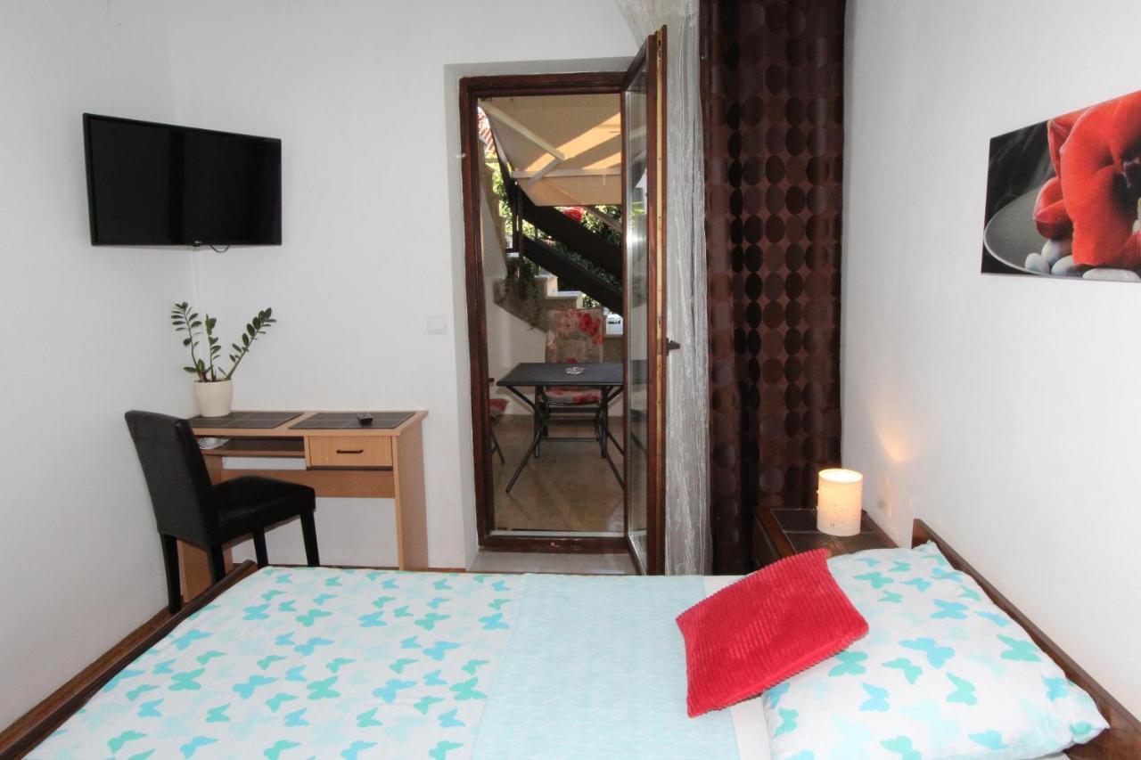 Apartment Albert Rovinj Exterior photo